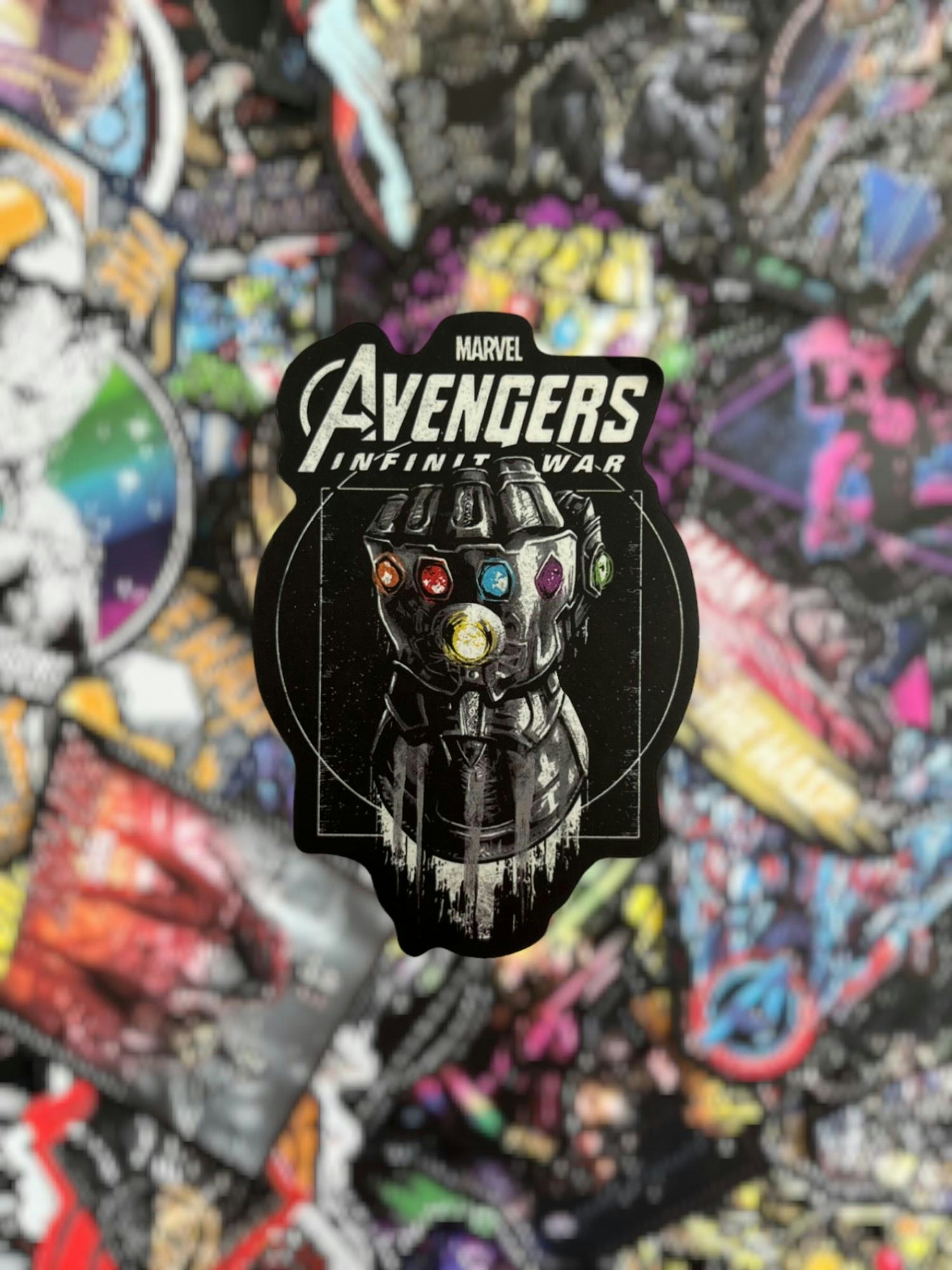 Sticker Marvel Gant Thanos (Avengers: Infinity War)